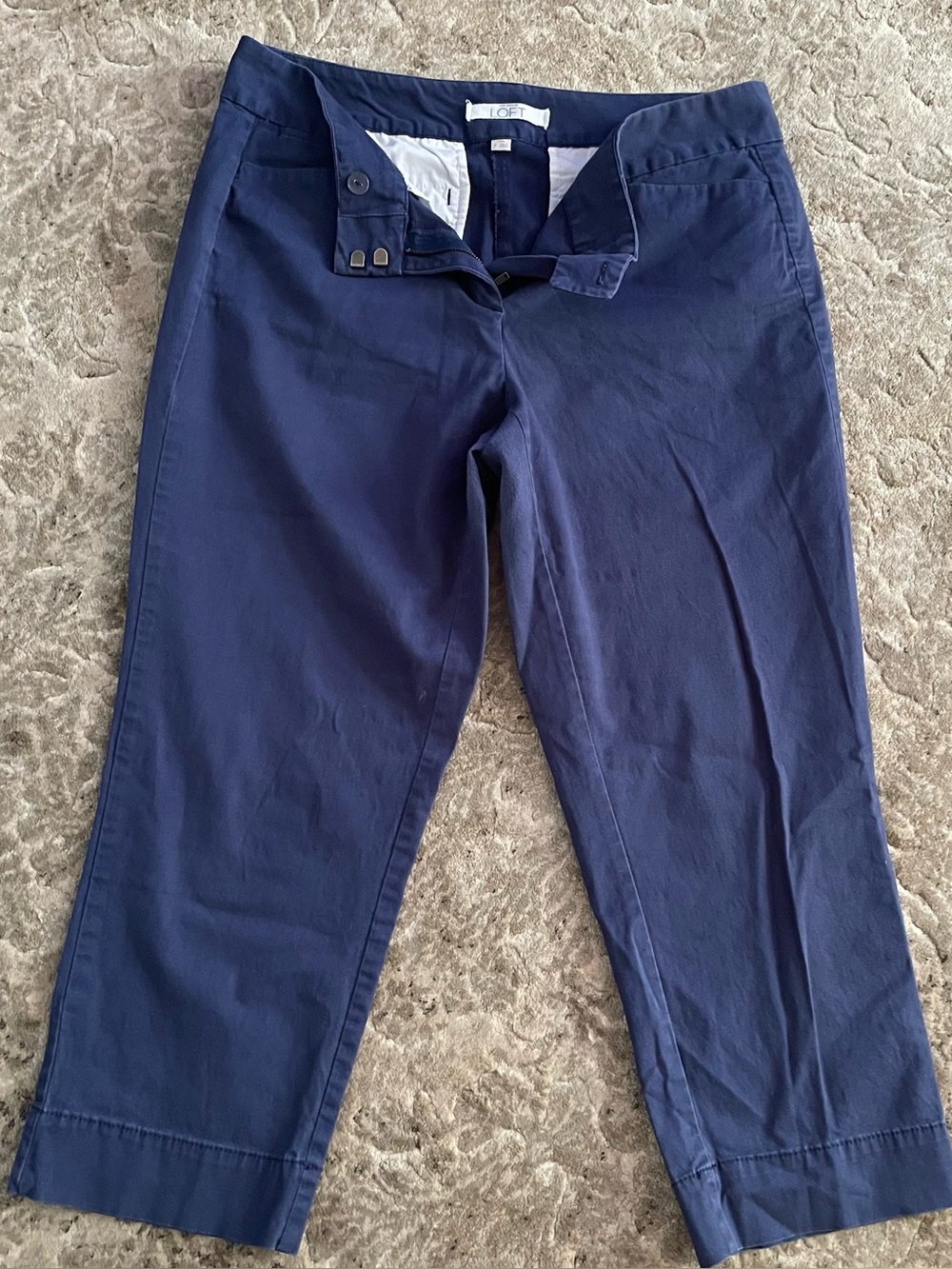Ann Taylor LOFT women’s blue cropped pants size 8 cotton